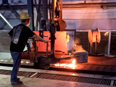 Hreyfingin hefur mikla sveigjanleika og getur auðveldlega náð hlutum