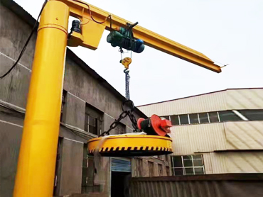 Tilvalin Cantilever Crane