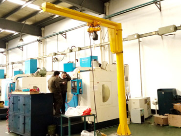 360 gráður snúandi kantilever kran